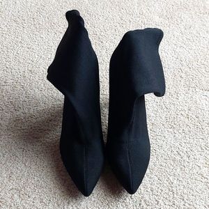 Fashion Nova Aleeza Booty, Heeled Sock Boots Black Size 11